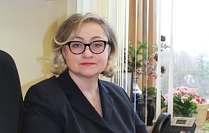 На должность заместителя председателя Контрольно-счетной палаты региона назначена Елена Богданова
